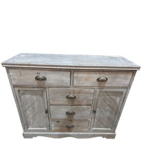 COMODA VINTAJE DE MADERA